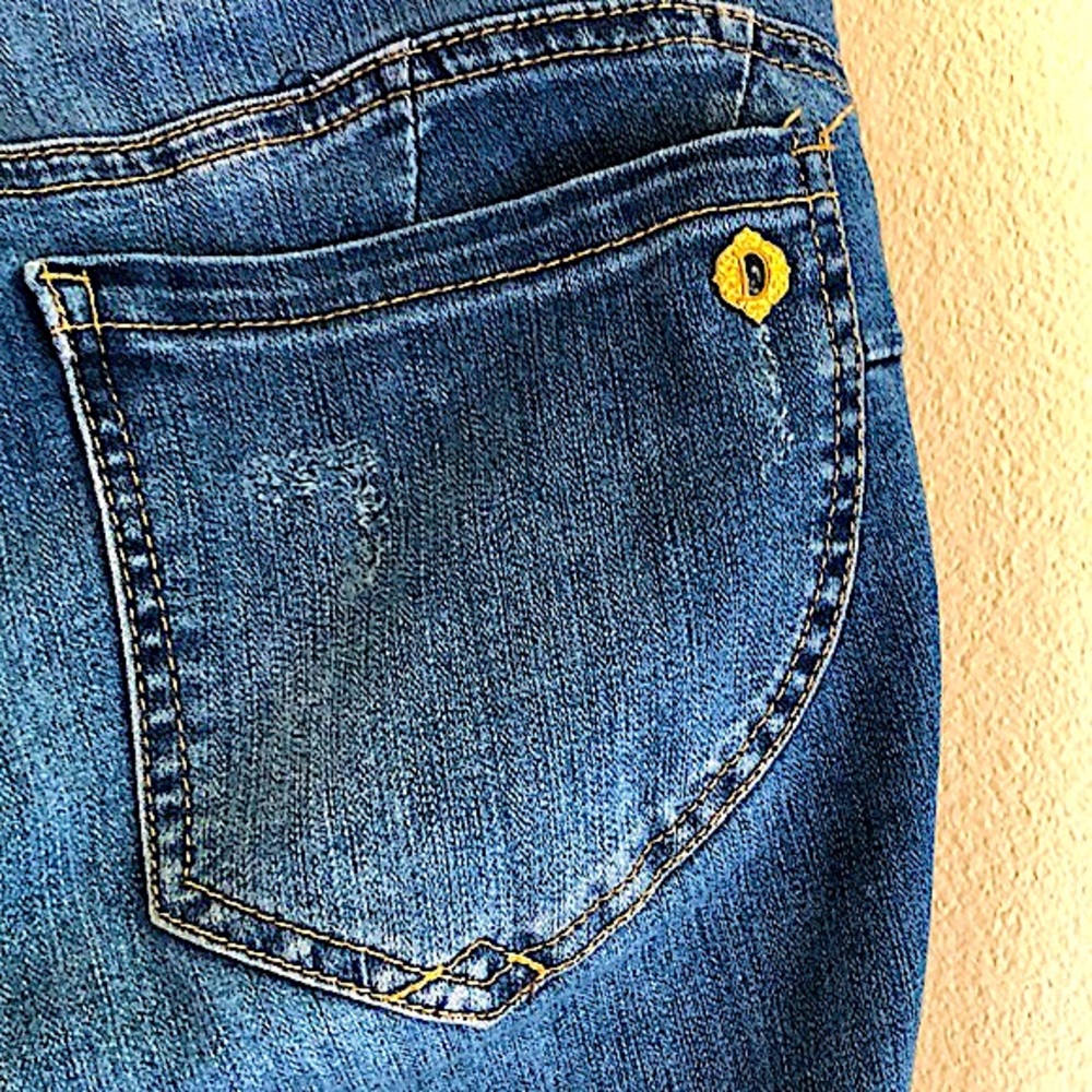 Democracy “Ab”solution Jeans - Picture 4 of 8